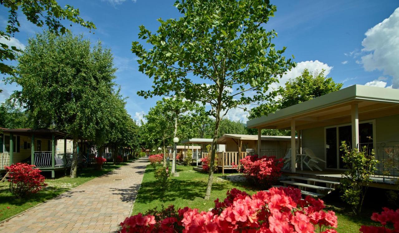 Campeggio Conca D'Oro Baveno Buitenkant foto